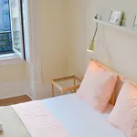 Ambiente بيت شباب