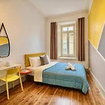 Ambiente بيت شباب