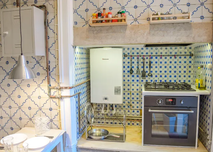 Ambiente بيت شباب Lisboa